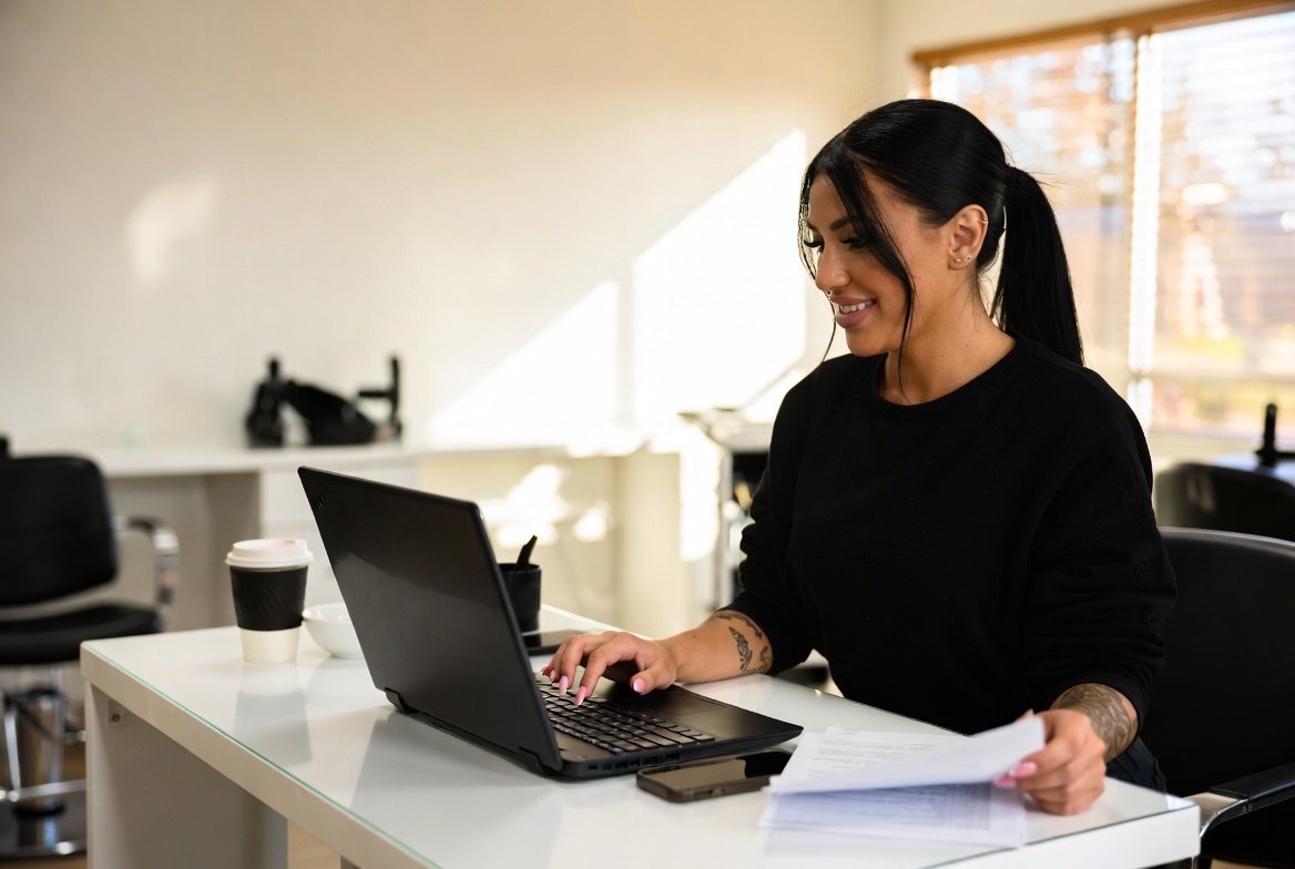 TDLR lawful presence requirement for Texas cosmetology license renewal